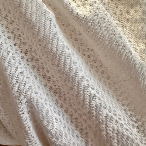 Fabletics White Quilted Pants - Picture 3 of 4